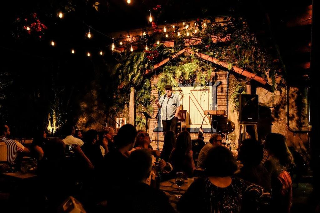 Presentación en vivo en Casa de Teatro, Zona Colonial, Santo Domingo — RD